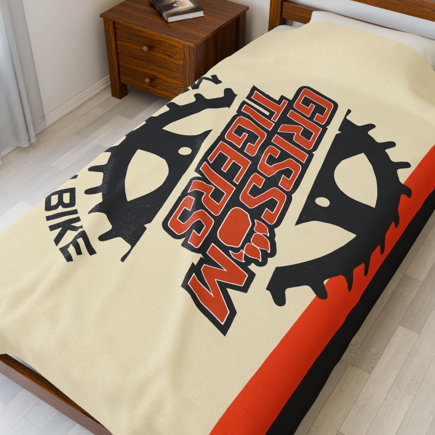 Grissom Mountain Bike Beige/Black Velveteen Plush Blanket